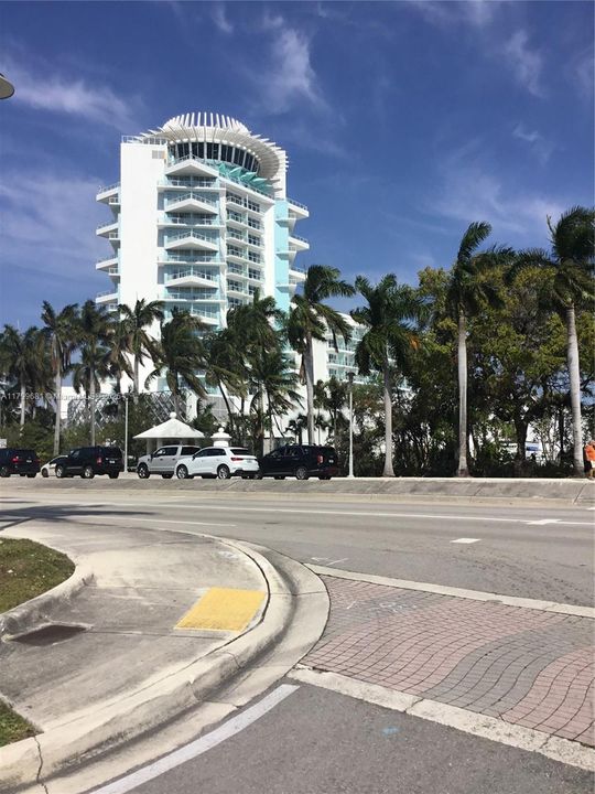 На продажу: $169,900 (1 спален, 1 ванн, 685 Квадратных фут)