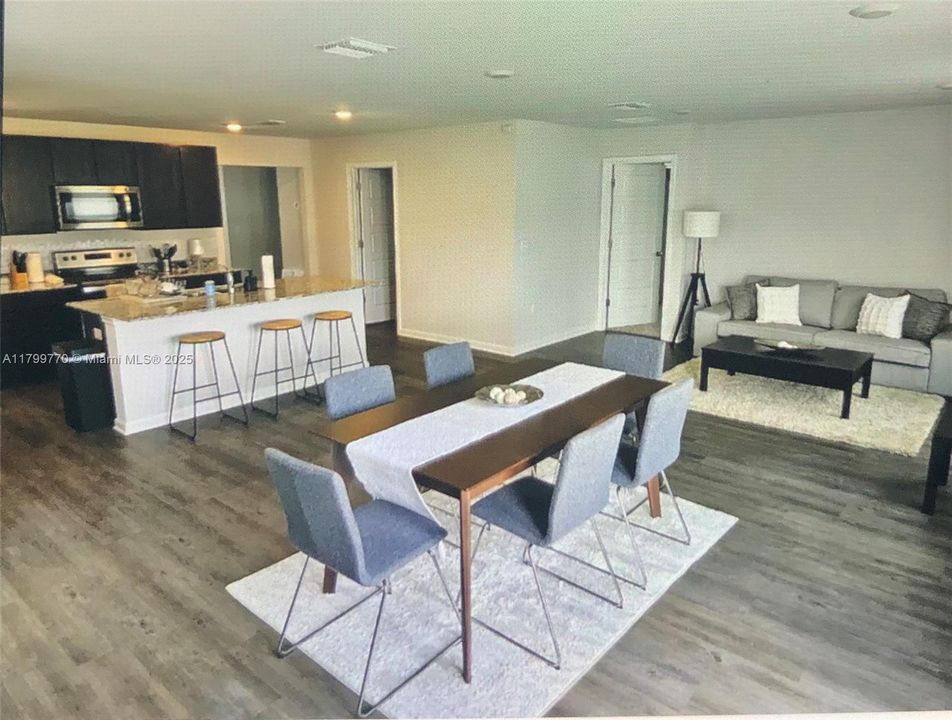 For Rent: $2,250 (3 beds, 2 baths, 0 Square Feet)