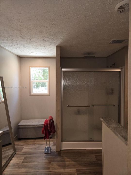 Recently Rented: $2,600 (5 beds, 4 baths, 0 Square Feet)