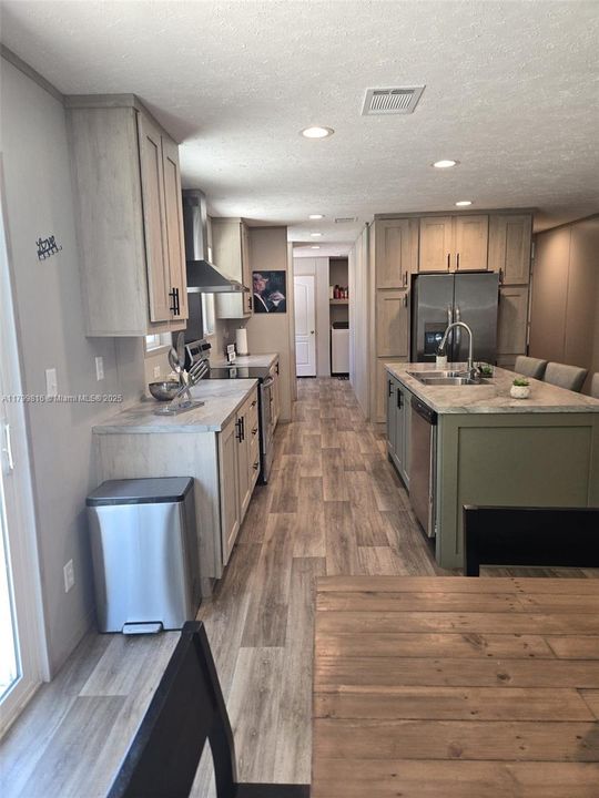 Recently Rented: $2,600 (5 beds, 4 baths, 0 Square Feet)