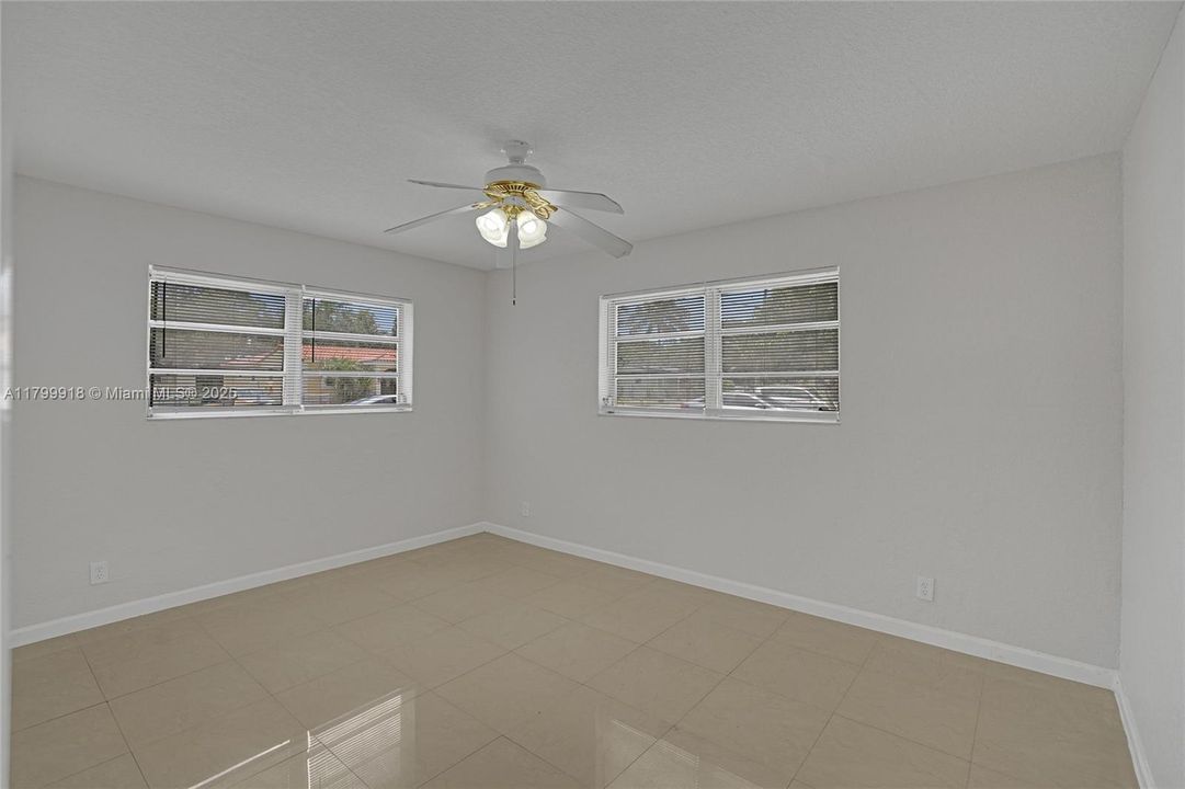 Recently Sold: $685,000 (0 beds, 0 baths, 2426 Square Feet)