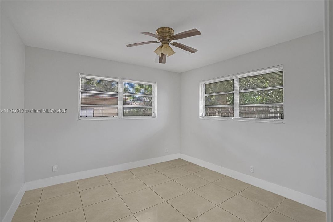 Recently Sold: $685,000 (0 beds, 0 baths, 2426 Square Feet)