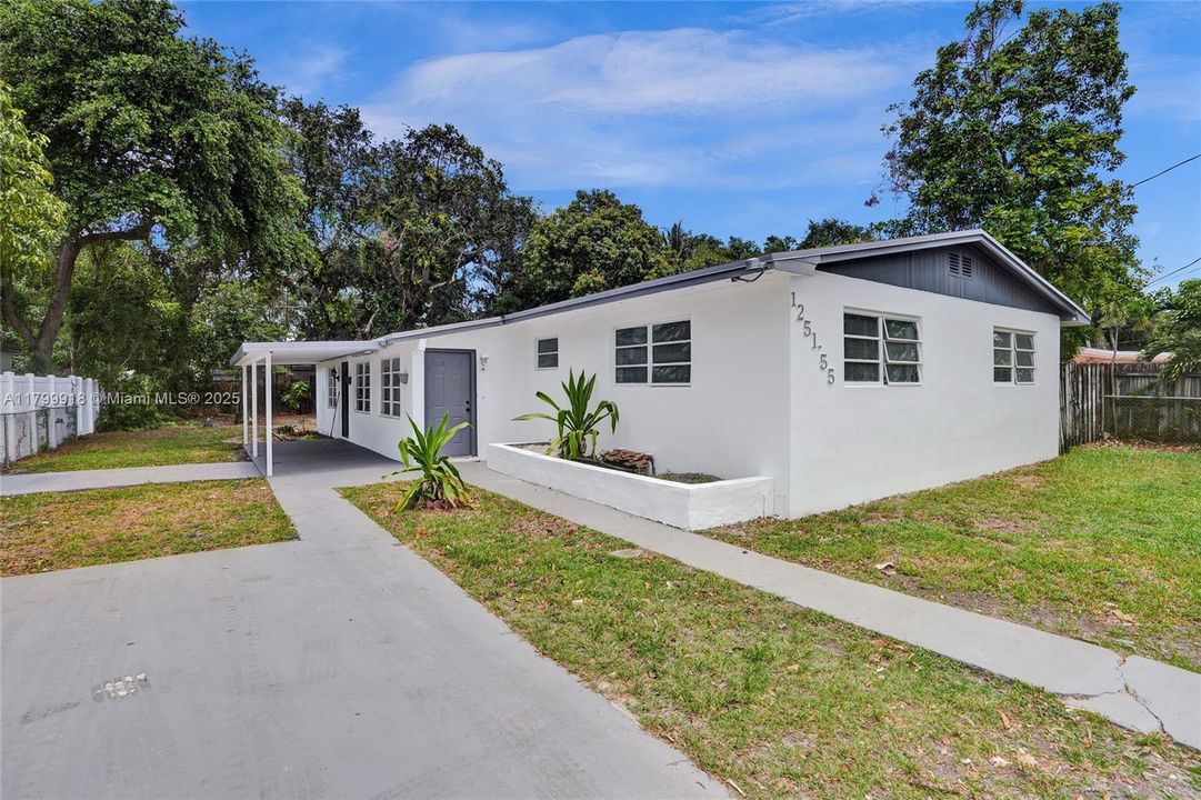 Recently Sold: $685,000 (0 beds, 0 baths, 2426 Square Feet)