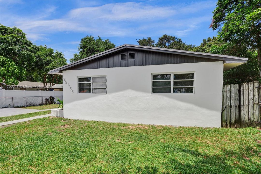 Recently Sold: $685,000 (0 beds, 0 baths, 2426 Square Feet)