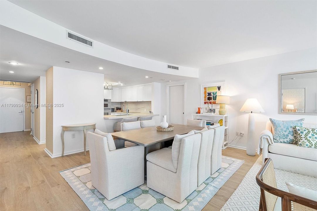 For Sale: $1,700,000 (2 beds, 2 baths, 1614 Square Feet)