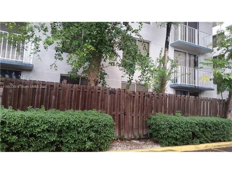 En Venta: $214,900 (1 camas, 1 baños, 634 Pies cuadrados)