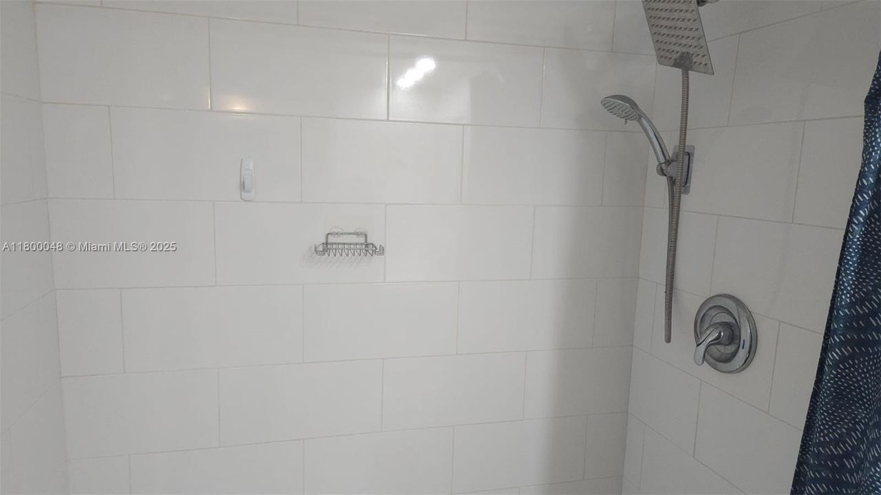 En Venta: $214,900 (1 camas, 1 baños, 634 Pies cuadrados)