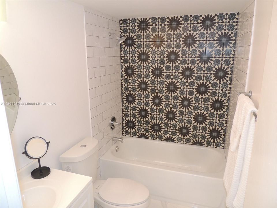 Недавно продано: $179,900 (2 спален, 1 ванн, 609 Квадратных фут)