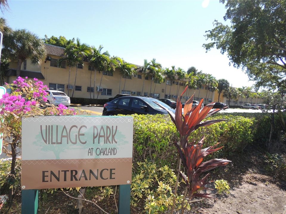 Недавно продано: $179,900 (2 спален, 1 ванн, 609 Квадратных фут)