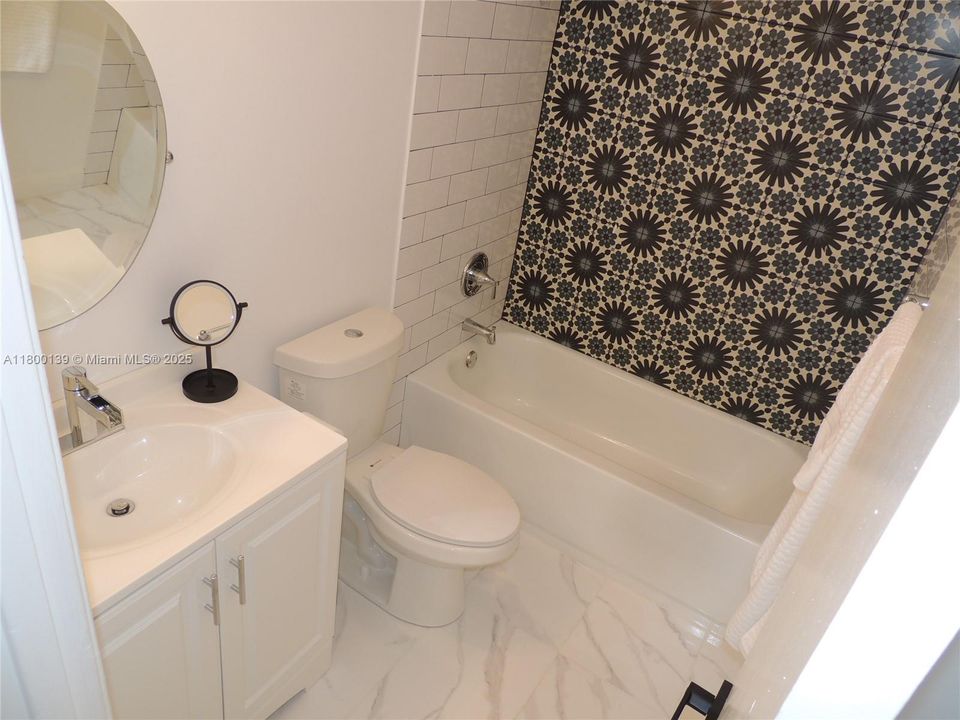 Недавно продано: $179,900 (2 спален, 1 ванн, 609 Квадратных фут)