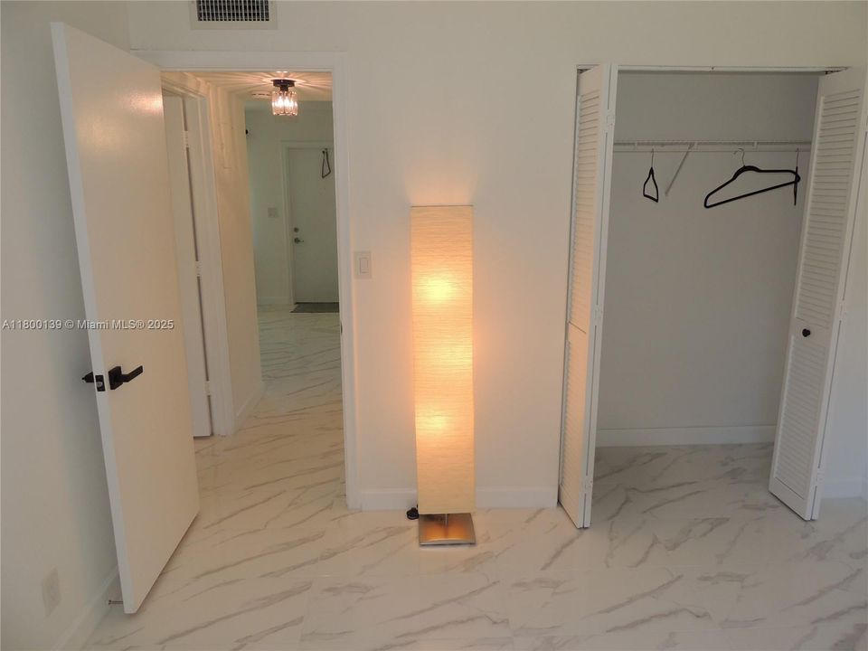 Недавно продано: $179,900 (2 спален, 1 ванн, 609 Квадратных фут)