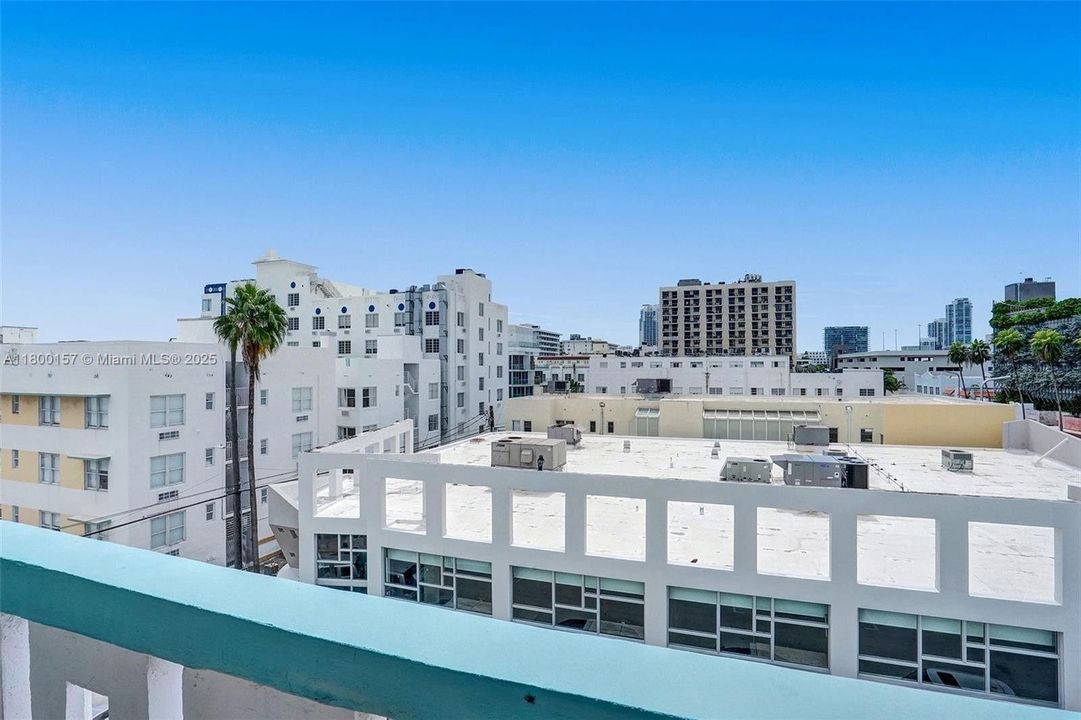 Vendido Recientemente: $305,000 (1 camas, 1 baños, 630 Pies cuadrados)