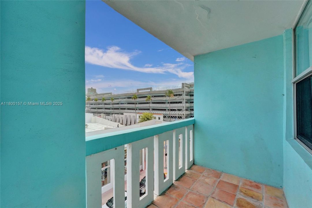 Vendido Recientemente: $305,000 (1 camas, 1 baños, 630 Pies cuadrados)