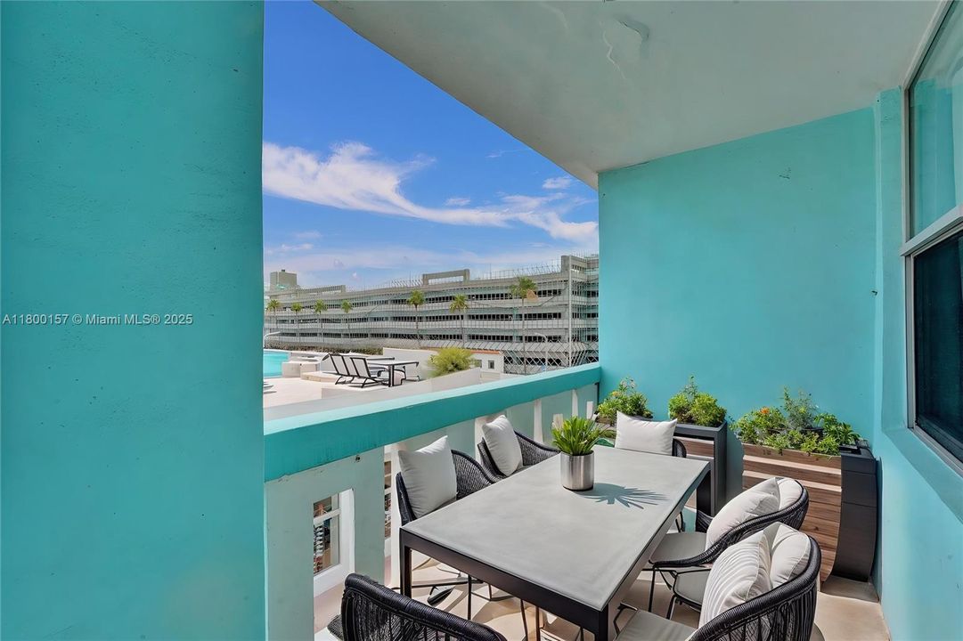 Vendido Recientemente: $305,000 (1 camas, 1 baños, 630 Pies cuadrados)