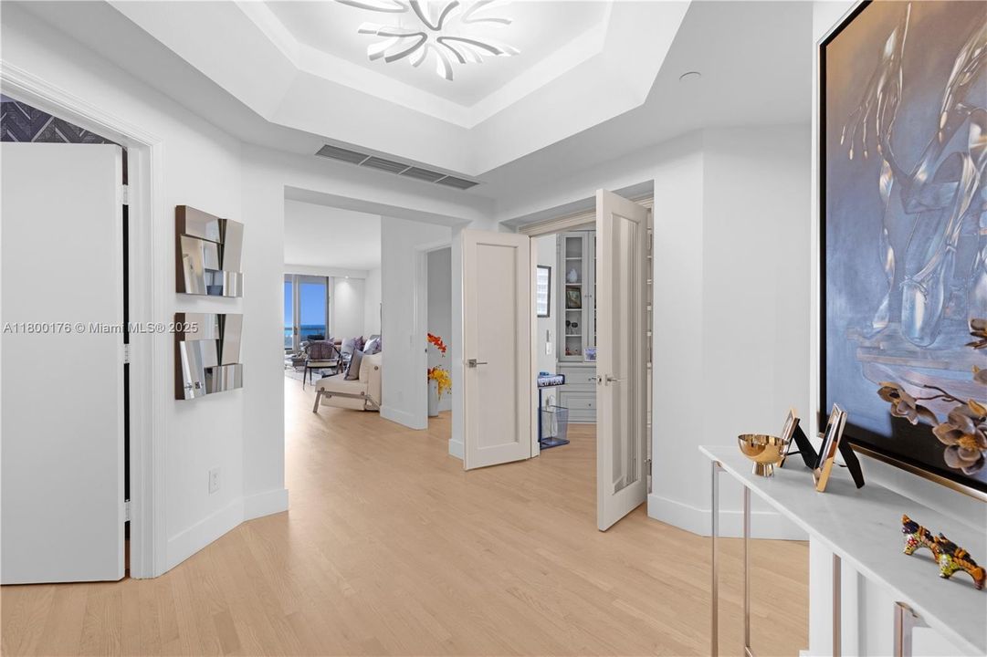 Active With Contract: $10,200 (3 beds, 2 baths, 2440 Square Feet)