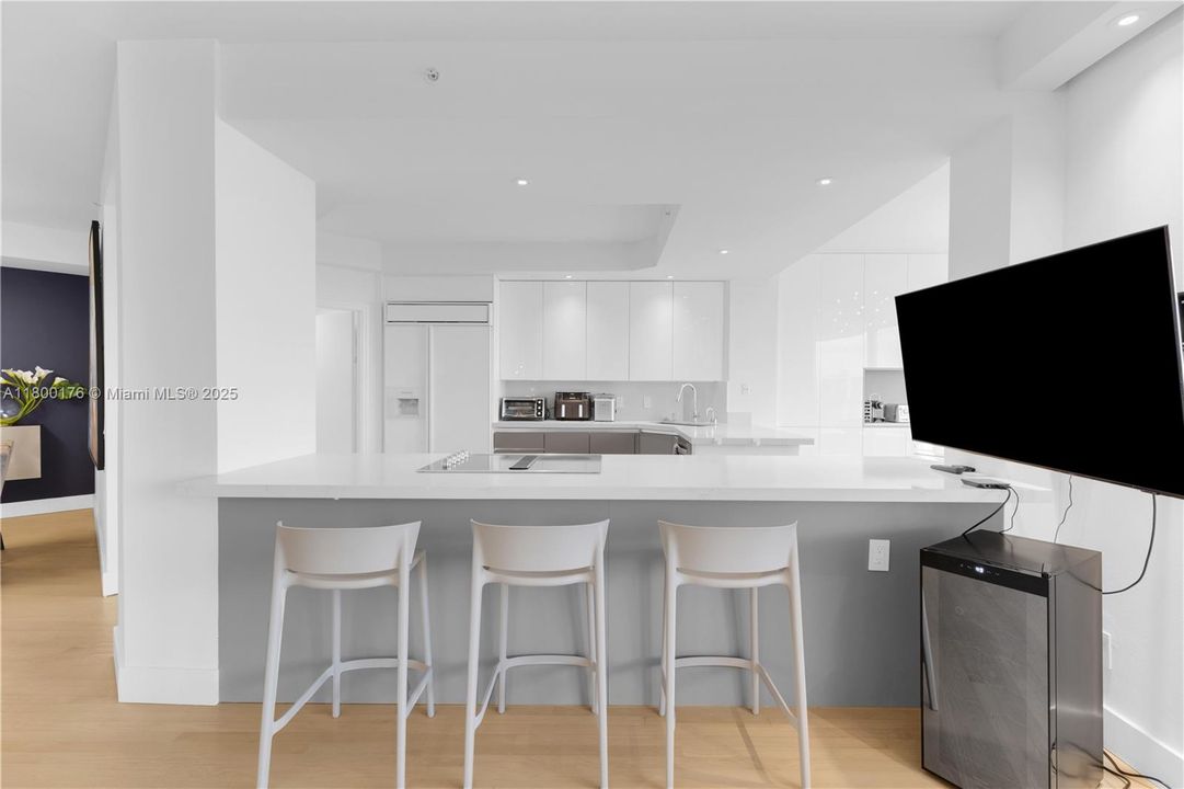 Active With Contract: $10,200 (3 beds, 2 baths, 2440 Square Feet)