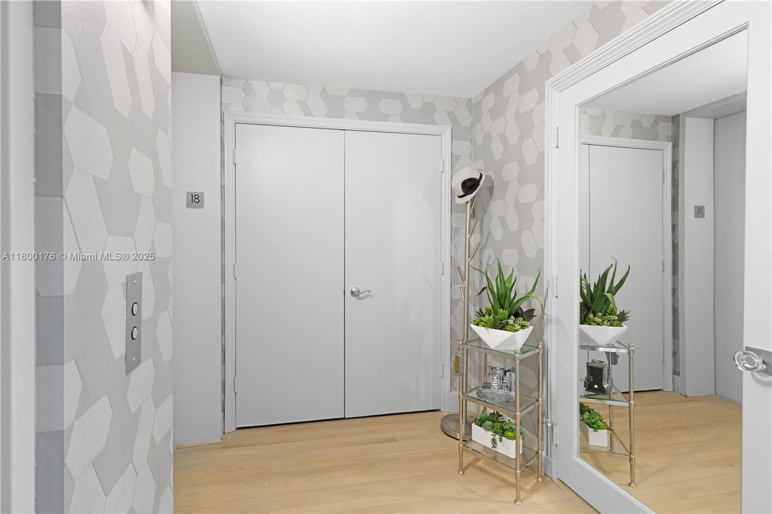 Active With Contract: $10,200 (3 beds, 2 baths, 2440 Square Feet)