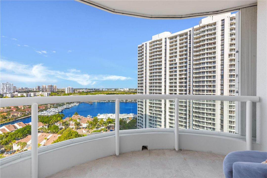 Active With Contract: $10,200 (3 beds, 2 baths, 2440 Square Feet)