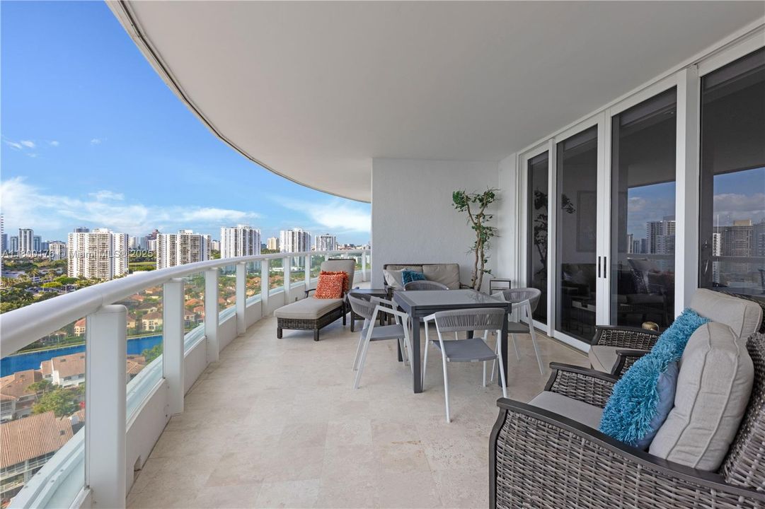 Active With Contract: $10,200 (3 beds, 2 baths, 2440 Square Feet)
