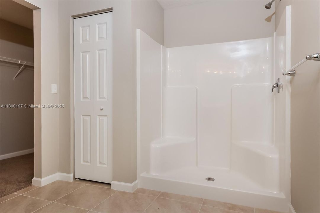 最近租的: $2,280 (4 贝兹, 2 浴室, 1833 平方英尺)