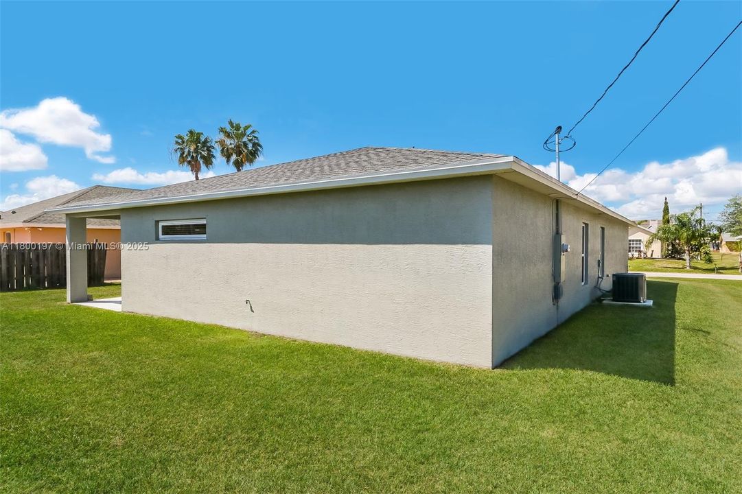 最近租的: $2,280 (4 贝兹, 2 浴室, 1833 平方英尺)