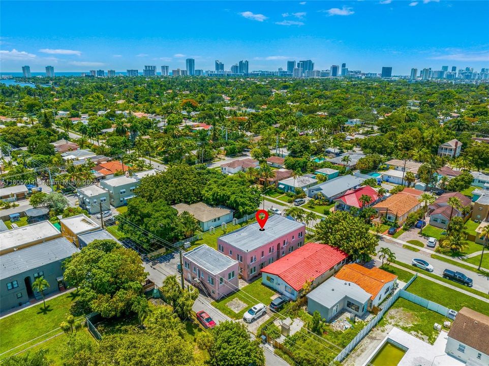 合同活跃: $2,300,000 (0 贝兹, 0 浴室, 5058 平方英尺)