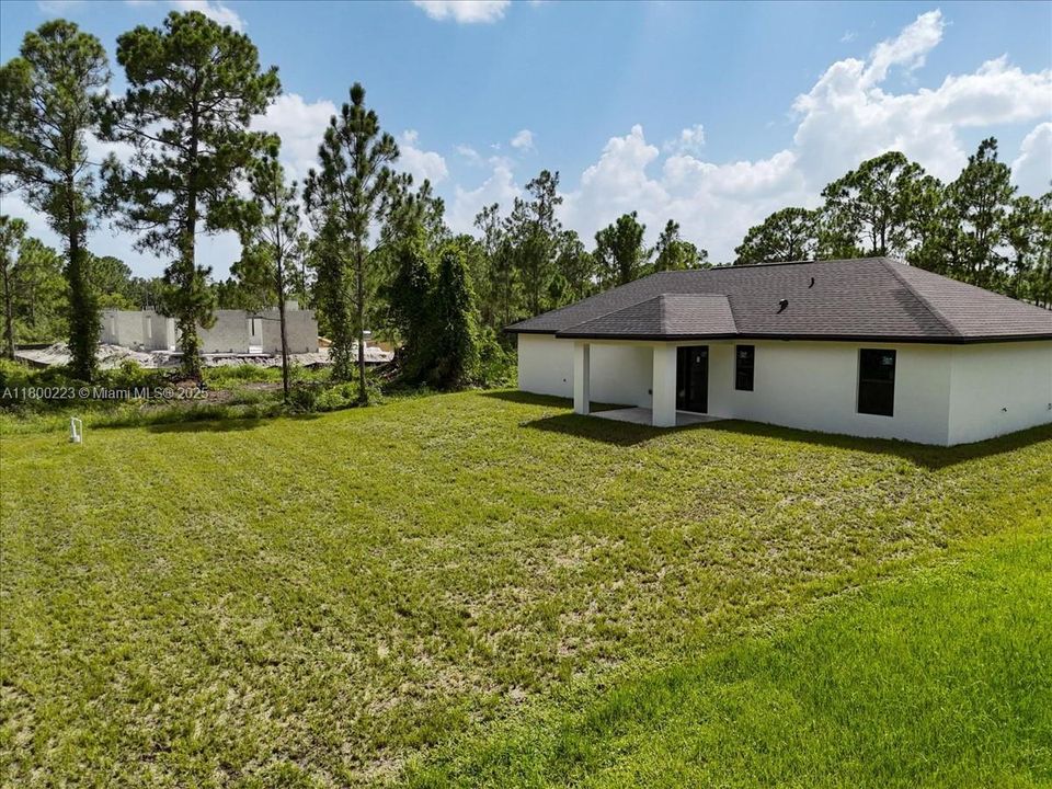 Vendido Recientemente: $289,900 (3 camas, 2 baños, 1239 Pies cuadrados)