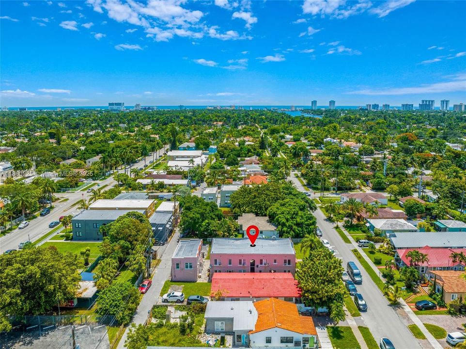 合同活跃: $2,300,000 (0 贝兹, 0 浴室, 0 平方英尺)