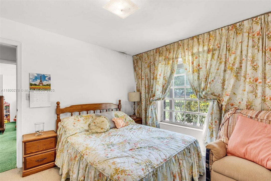 Recently Sold: $2,150,000 (0 beds, 0 baths, 0 Square Feet)