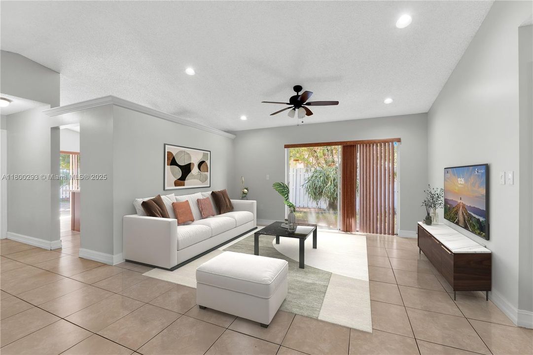 Под контрактом: $3,000 (3 спален, 2 ванн, 1348 Квадратных фут)