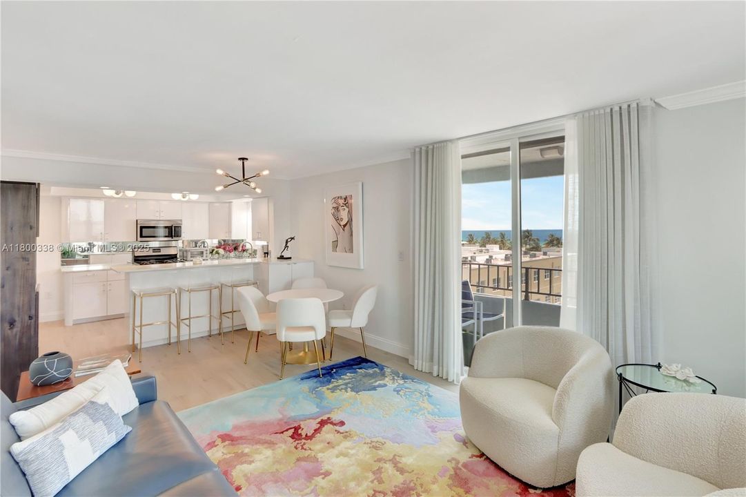 For Sale: $579,975 (1 beds, 1 baths, 760 Square Feet)