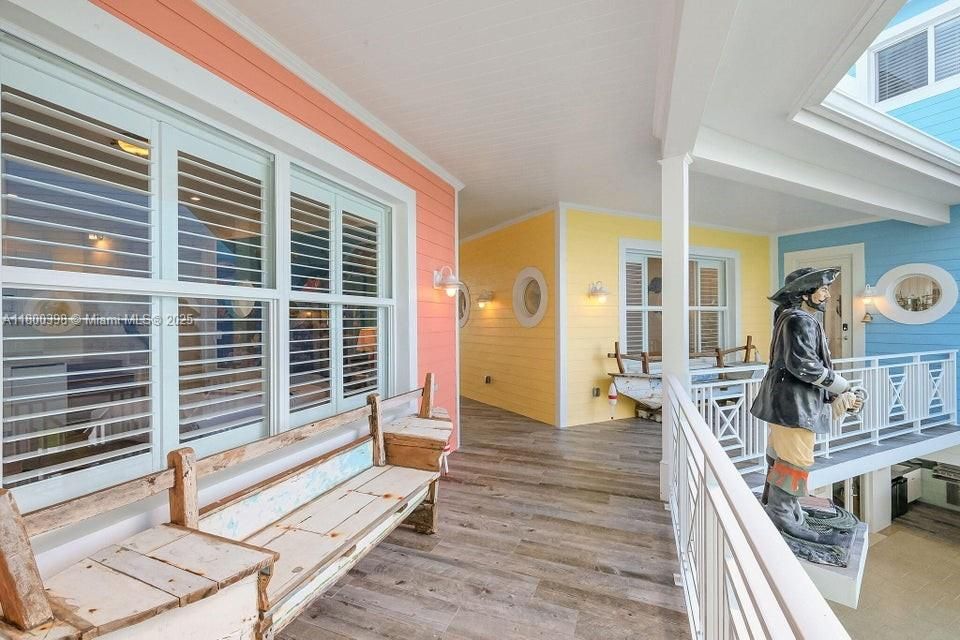 En Venta: $8,950,000 (8 camas, 8 baños, 5392 Pies cuadrados)