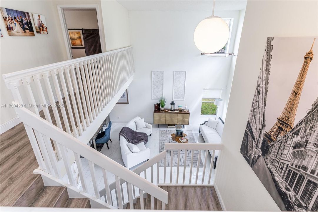 Recently Sold: $805,000 (4 beds, 3 baths, 2436 Square Feet)