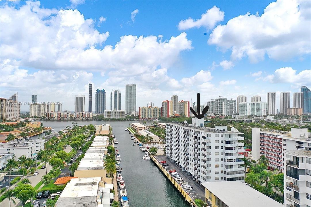 待售: $279,900 (2 贝兹, 2 浴室, 1110 平方英尺)