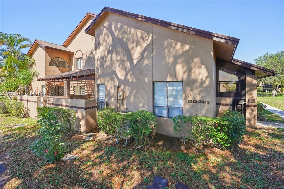 Recently Sold: $355,000 (4 beds, 3 baths, 1470 Square Feet)