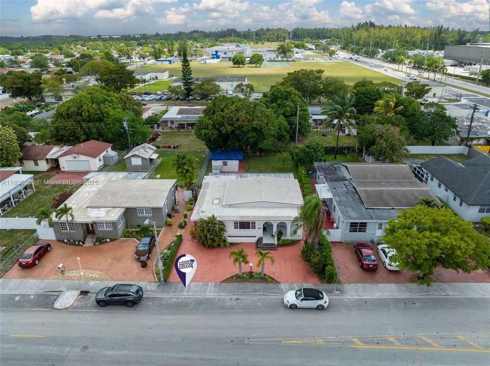 Vendido Recientemente: $579,999 (3 camas, 2 baños, 1546 Pies cuadrados)