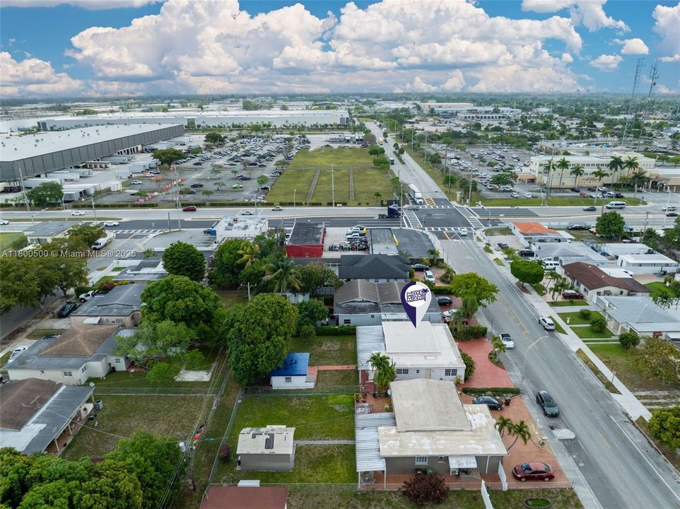 Vendido Recientemente: $579,999 (3 camas, 2 baños, 1546 Pies cuadrados)