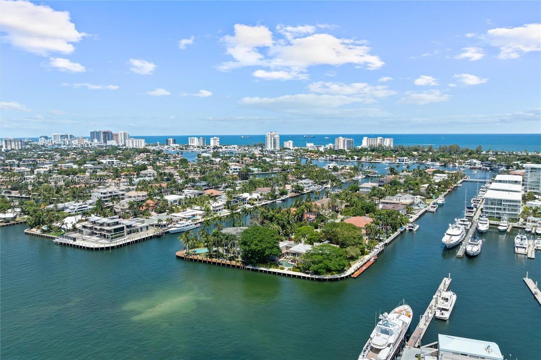 待售: $27,500,000 (7 贝兹, 6 浴室, 6250 平方英尺)