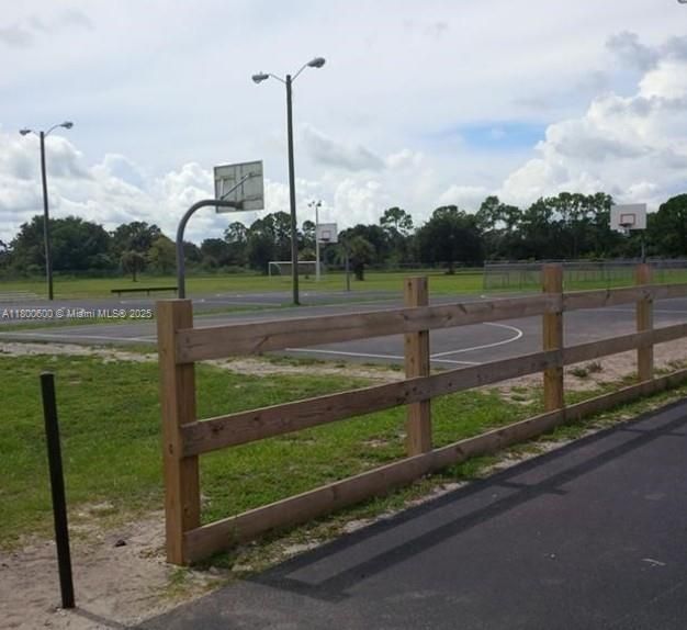 For Sale: $120,000 (1.04 acres)