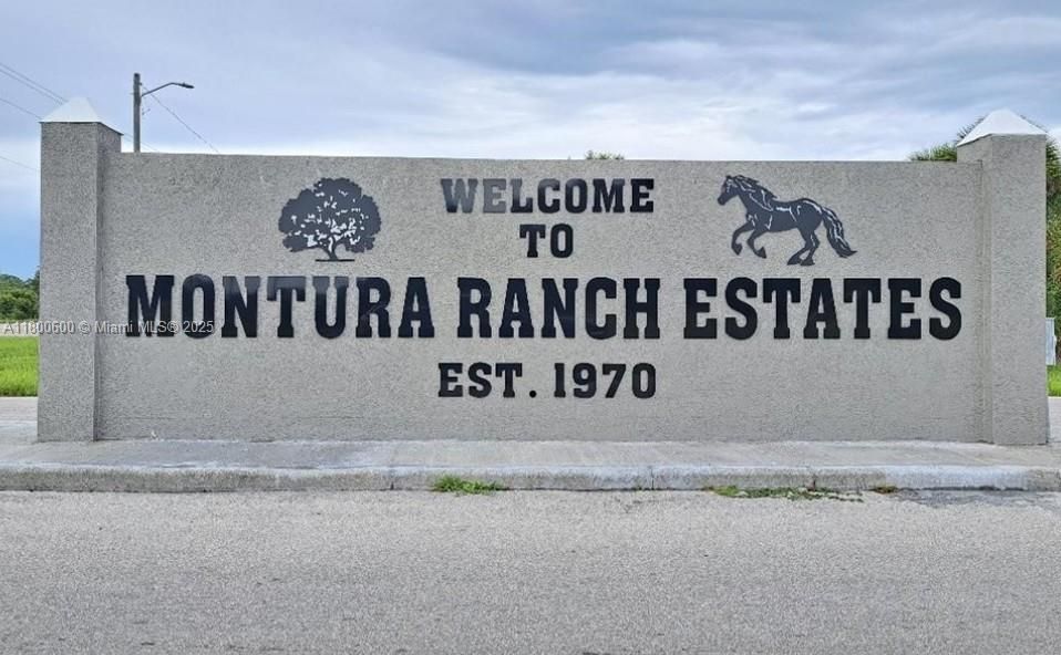 For Sale: $120,000 (1.04 acres)