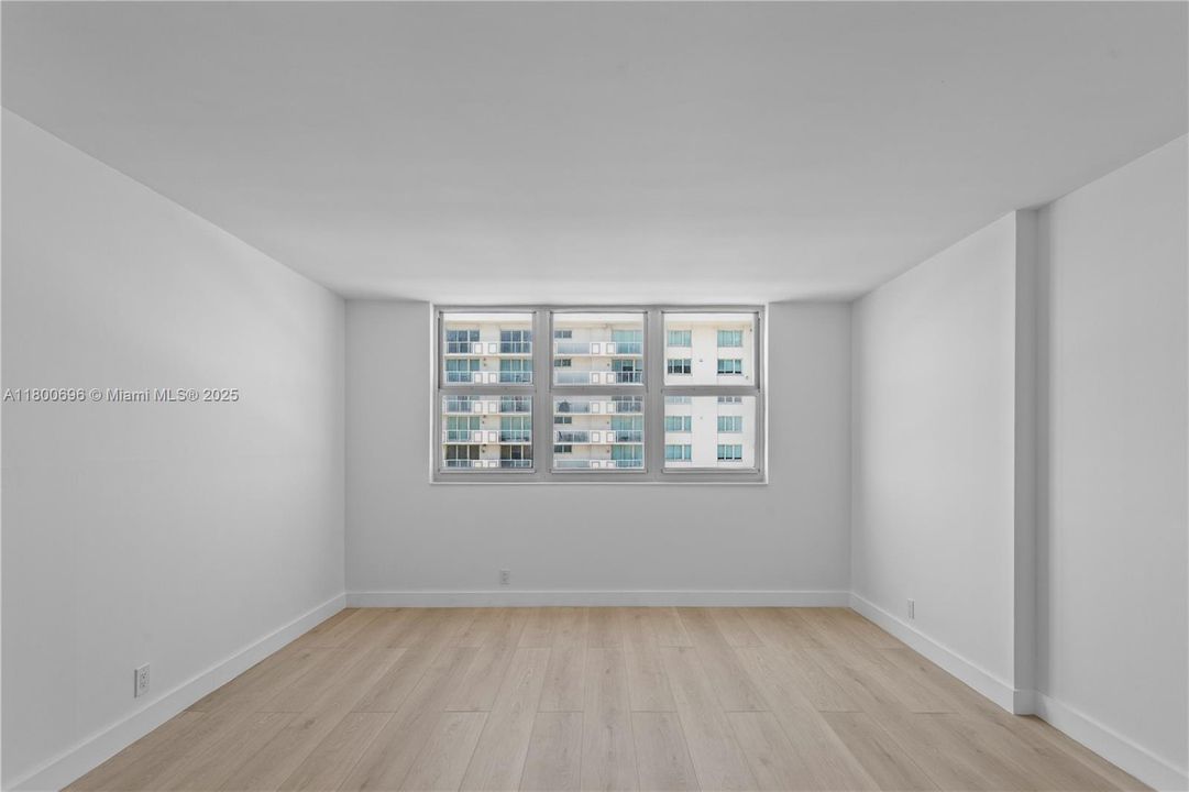 На продажу: $649,990 (1 спален, 1 ванн, 929 Квадратных фут)