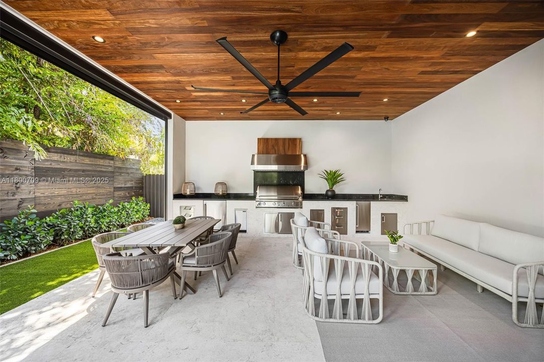 For Sale: $6,300,000 (5 beds, 5 baths, 0 Square Feet)