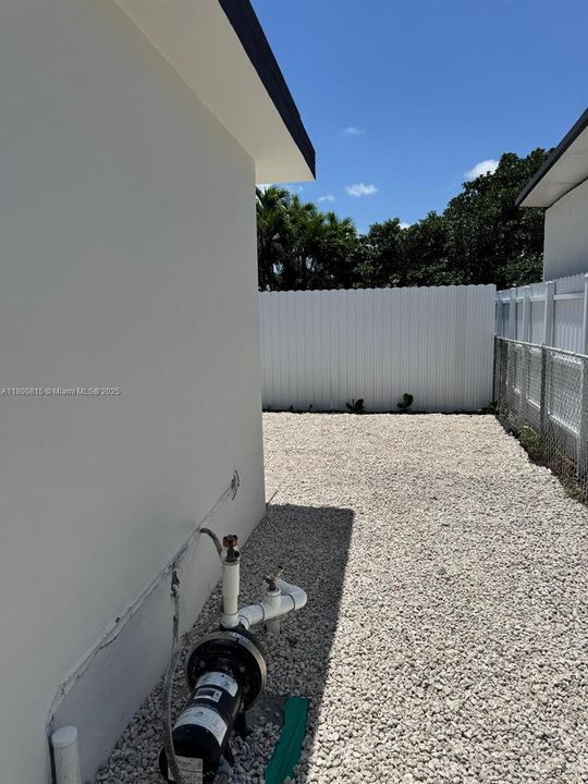 最近租的: $1,200 (1 贝兹, 1 浴室, 0 平方英尺)