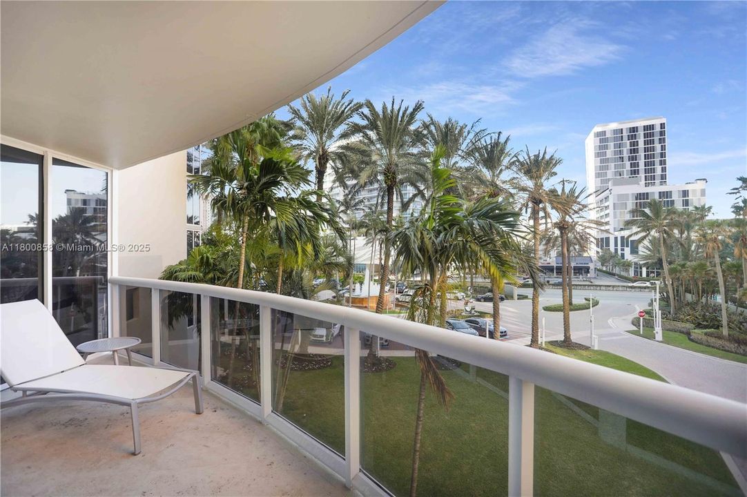 待售: $2,127,000 (3 贝兹, 3 浴室, 2090 平方英尺)