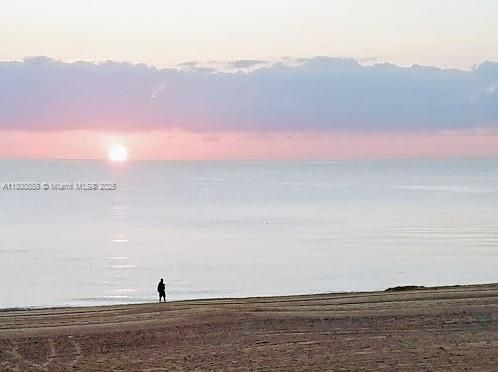 待售: $2,127,000 (3 贝兹, 3 浴室, 2090 平方英尺)