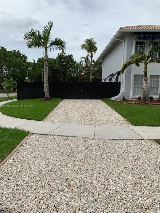 Недавно арендовано: $4,800 (4 спален, 3 ванн, 2304 Квадратных фут)