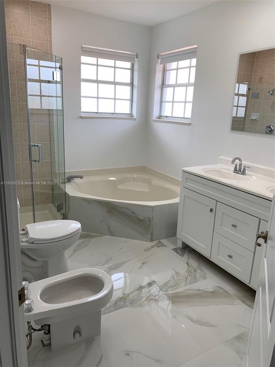 Недавно арендовано: $4,800 (4 спален, 3 ванн, 2304 Квадратных фут)