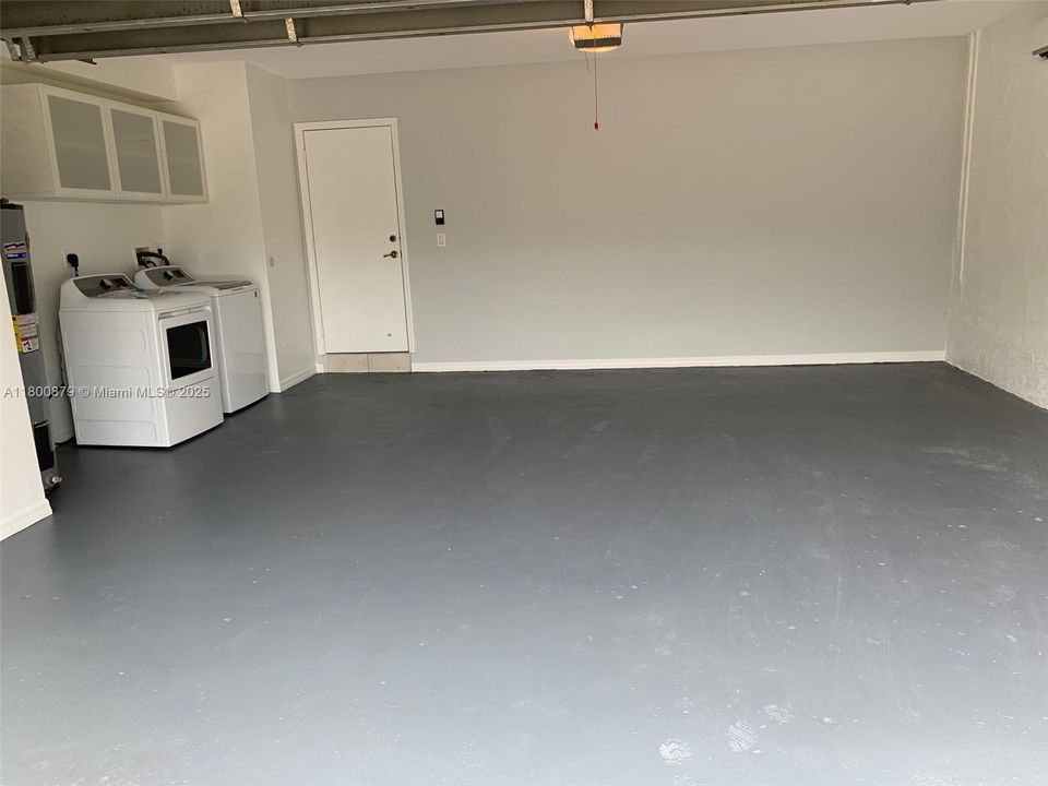 Недавно арендовано: $4,800 (4 спален, 3 ванн, 2304 Квадратных фут)