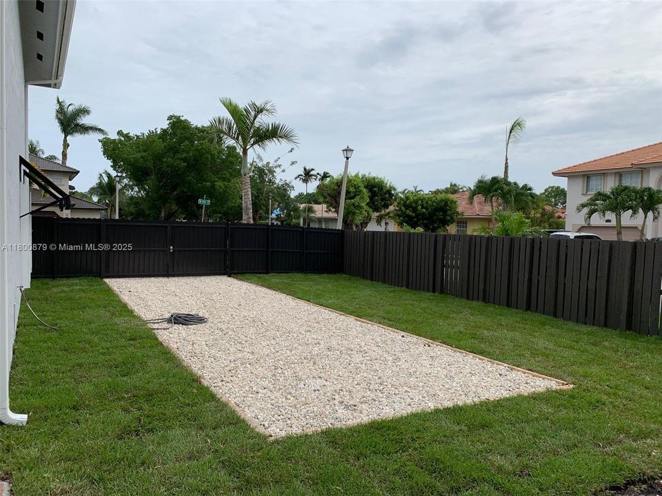 Недавно арендовано: $4,800 (4 спален, 3 ванн, 2304 Квадратных фут)