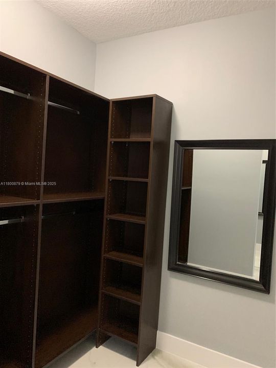 Недавно арендовано: $4,800 (4 спален, 3 ванн, 2304 Квадратных фут)